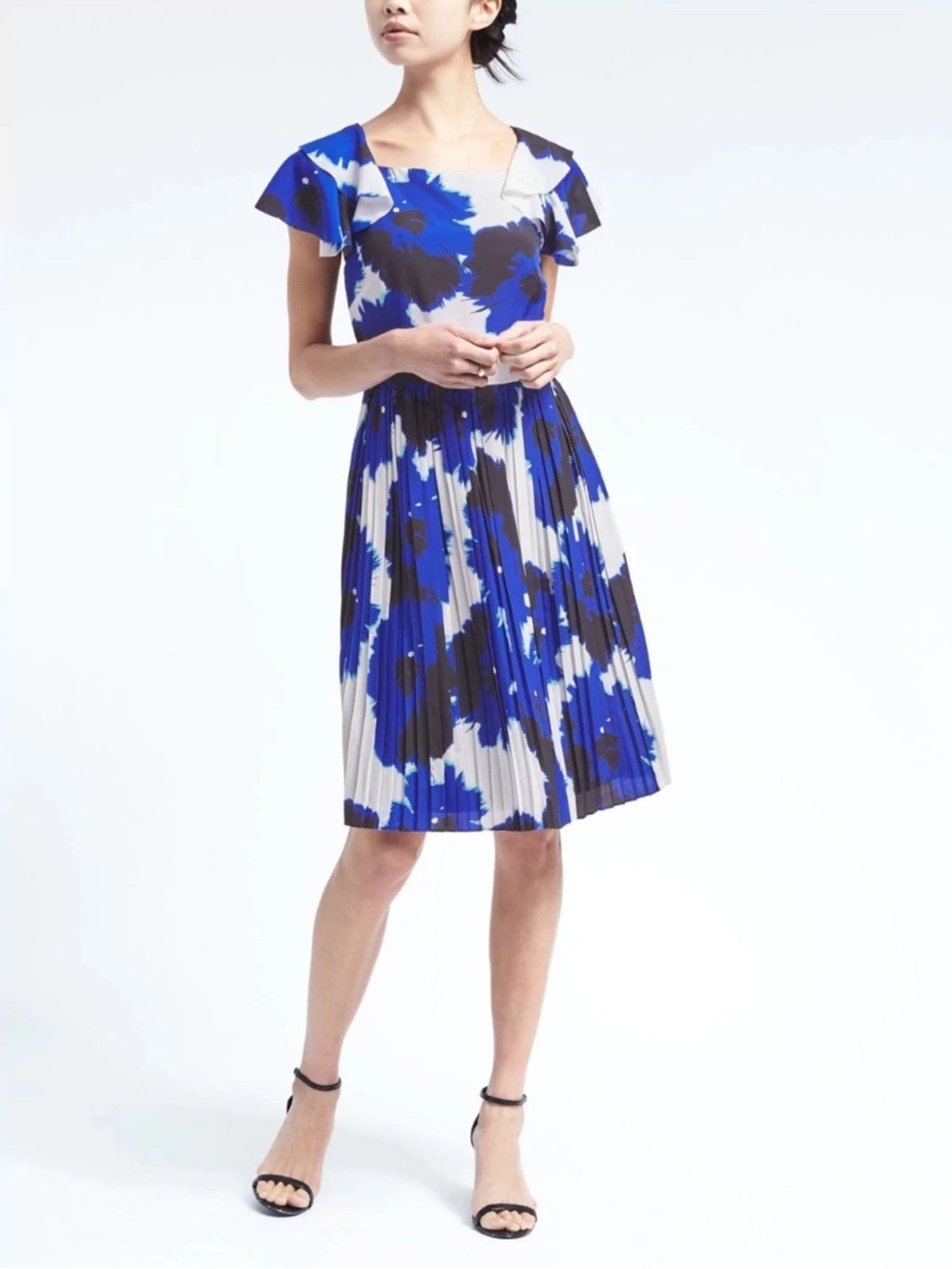 Banana Republic Blue Floral watercolor ruffle sleeve pleated Dress